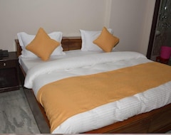 Hotel OYO 11972 Nirvana Residency (Delhi, India)
