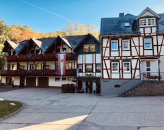 Khách sạn Baunhöller-Mühle (Pullenreuth, Đức)
