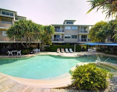 Hotelli Seacove Resort (Coolum Beach, Australia)