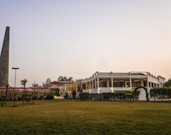 Khách sạn Ashok Spa And Resort (Dehradun, Ấn Độ)