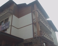 Khách sạn Pirina Club (Bansko, Bun-ga-ri)