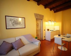 Toàn bộ căn nhà/căn hộ Luxurious apartment for 4 guests in the center of Ferrara (Ferrara, Ý)