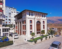 Otel Vila Sharm (Gjirokastra, Arnavutluk)