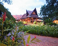 Khách sạn Angkor Village Resort (Siêm Riệp, Campuchia)