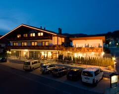 Otel Garni Rustika (Ehrwald, Avusturya)