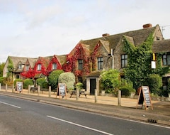 Khách sạn The Holt Hotel (Steeple Aston, Vương quốc Anh)