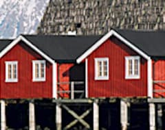 Resort Svinoya Rorbuer (Svolvær, Norveç)