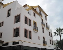 Otel Park Plaza Suites Apartamentos (Puerto Banus, İspanya)
