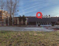 Q Hotel (Neptun, Romania)