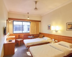 Hotel Skylon (Ahmedabad, India)