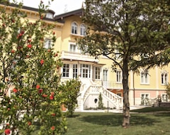 Khách sạn Villa Italia Luxury Suites And Apartments (Arco, Ý)