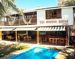 Khách sạn The Wooden House Hotel (Puerto Villamil, Ecuador)