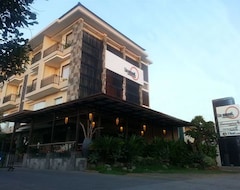Khách sạn Bloo Bali Hotel (Kuta, Indonesia)