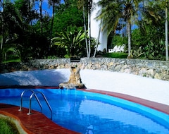 Hotel The Colibri Hill (Útila, Honduras)