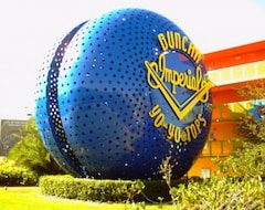 Hotel Disney's Pop Century Resort (Lake Buena Vista, Hoa Kỳ)