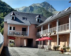 Khách sạn Arbizonloc (Guchen, Pháp)