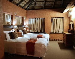 Hotel Gender Links Cottages (Johannesburg, South Africa)