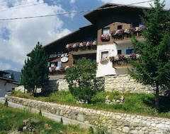 Khách sạn Villa Eden (Rocca Pietore, Ý)