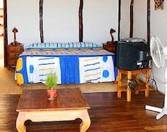 Hotel Balihai Bungalows (Canoas de Punta Sal, Perú)