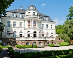 Otel Villa Dürkopp (Bad Salzuflen, Almanya)