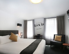 The Lucky Hotel (Newcastle, Avustralya)