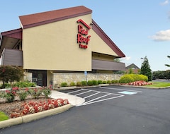 Khách sạn Red Roof Inn Louisville East - Hurstbourne (Louisville, Hoa Kỳ)