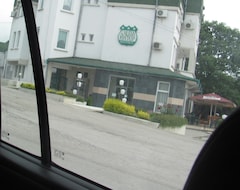Khách sạn Zamak Inter (Omurtag, Bun-ga-ri)