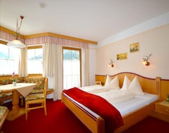 Hotel Montana Landhaus (Gerlos, Austria)
