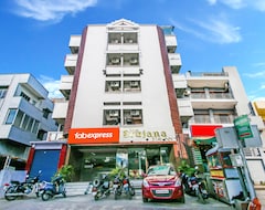Khách sạn FabExpress Srujana Inn Nampally (Hyderabad, Ấn Độ)
