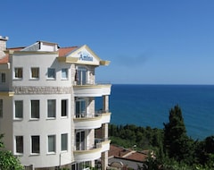 Aparthotel Apartments Amina (Ulcinj, Montenegro)