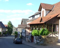 Khách sạn waldecker taverne (Bad Arolsen, Đức)