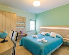 Toàn bộ căn nhà/căn hộ 2 Bedroom Accommodation In Zminj (Žminj, Croatia)