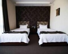Hotel Charos Deluxe Resort & Spa (Charvak, Uzbekistán)