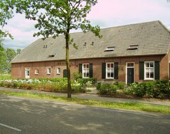 Bed & Breakfast Hoeve De Mertel (Helvoirt, Hà Lan)