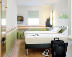 Hotel ibis budget Remiremont (Remiremont, France)