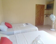 Hotel Paraíso Camping Lodge (Bagaces, Kostarika)