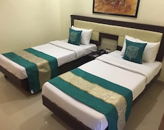 OYO 3787 9 Star Hotel (Hyderabad, Indien)