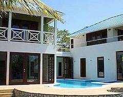Khách sạn Little Waters On The Cliff Villa (Negril, Jamaica)
