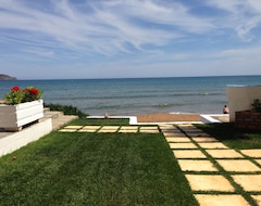 Khách sạn Hermes Sea View (Stalos, Hy Lạp)