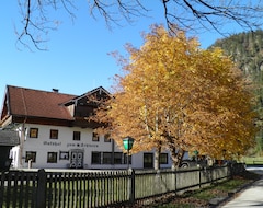 Hotel Gutshof zum Schluxen (Pinswang, Austrija)