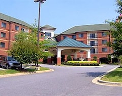 Khách sạn Courtyard By Marriott Hickory (Hickory, Hoa Kỳ)