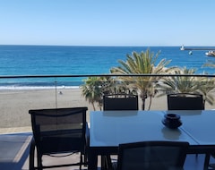 Entire House / Apartment Spectacular Flat In Front Of The Sea (Almeria, Spain)