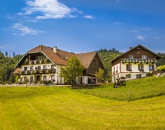 Khách sạn Wohlfühlbauernhof Bambichlgut (Fuschl am See, Áo)