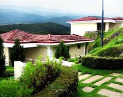 Hotel Hill Country Lovedale (Udhagamandalam, India)