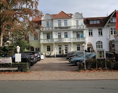 Khách sạn Hotel Rosengarten (Bad Salzuflen, Đức)