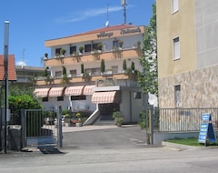 Hotel Albergo Ristorante Il Delfino (Novara, Italija)