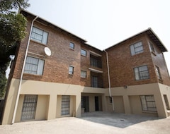 Otel Khamanzi Lodge And Tours (Randburg, Güney Afrika)