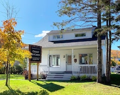 Toàn bộ căn nhà/căn hộ Chalet St-castin (Lac-Beauport, Canada)