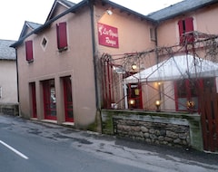 Hotel Hôtel Les Vignes Rouges (Ispagnac, Frankrig)