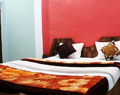 Hotel Ruposhi Bangla Eco Resort (Lataguri, India)